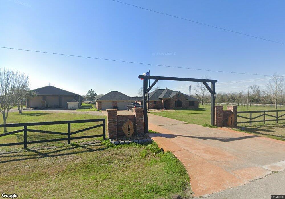 102 Bayou End Cir, Alvin, TX 77511 - photo 1