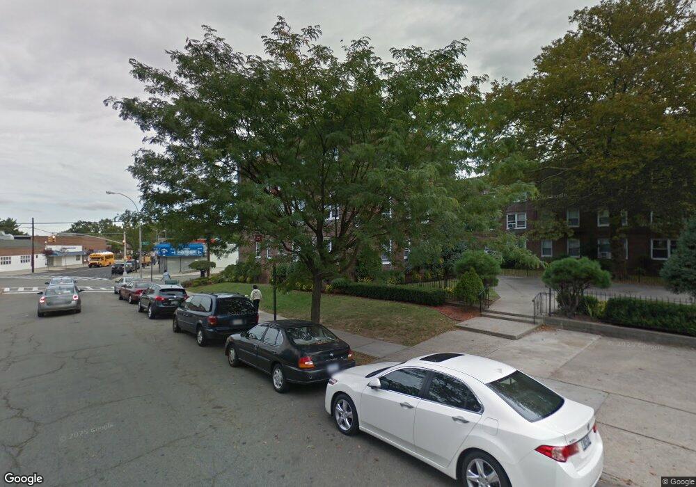 7805 141st St unit 2 L, Flushing, NY 11367 - photo 1