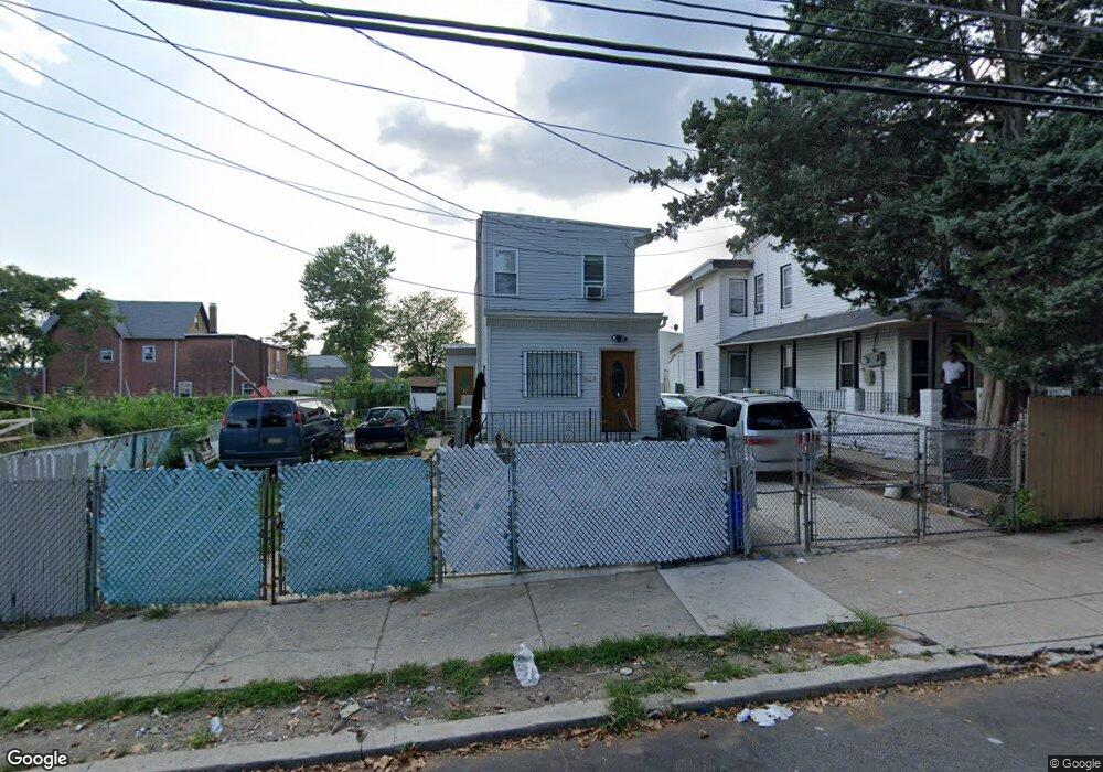 133 N 28th St, Camden, NJ 08105 - photo 1