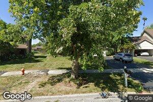 1329 Goldenrod Dr, Naperville, IL 60540