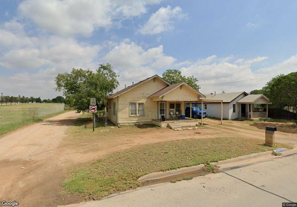 504 W Parker Ave, Midland, TX 79701 - photo 1