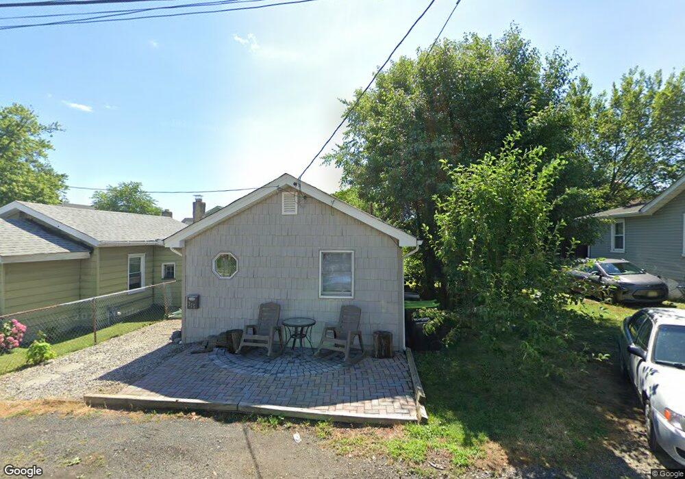 315 Lincoln Ave, South Amboy, NJ 08879 - photo 1