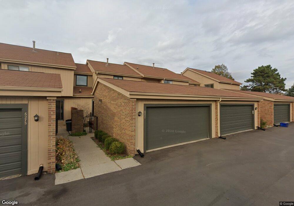 6277 Potomac Cir, West Bloomfield, MI 48322 - photo 1