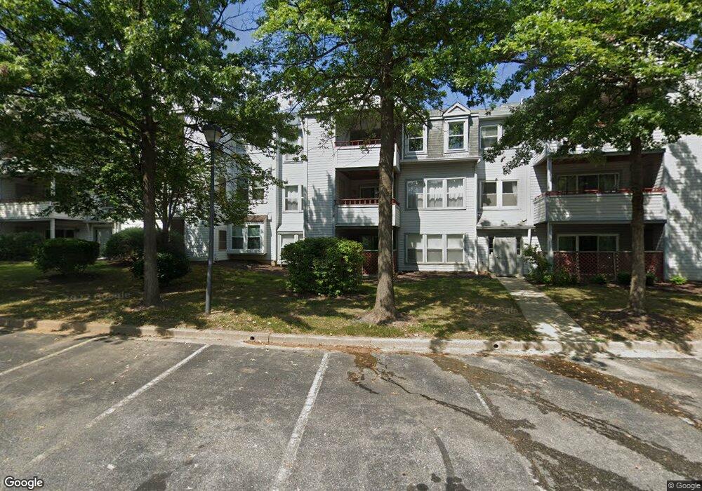 3323 Sir Thomas Dr unit 12, Silver Spring, MD 20904 - photo 1