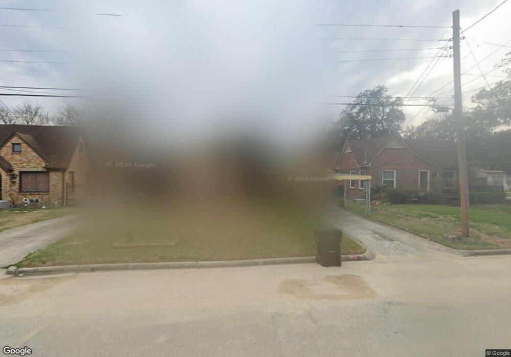 504 Woodard St, Houston, TX 77009 - photo 1