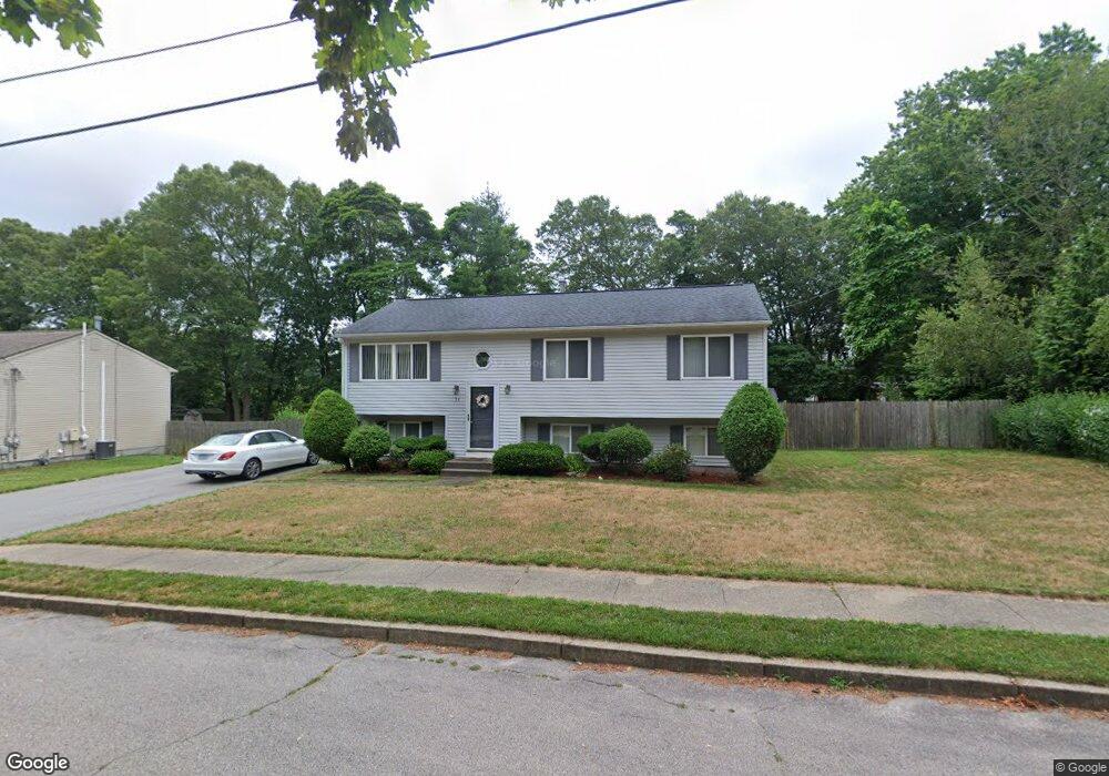 54 Winman Ct, Warwick, RI 02886 - photo 1