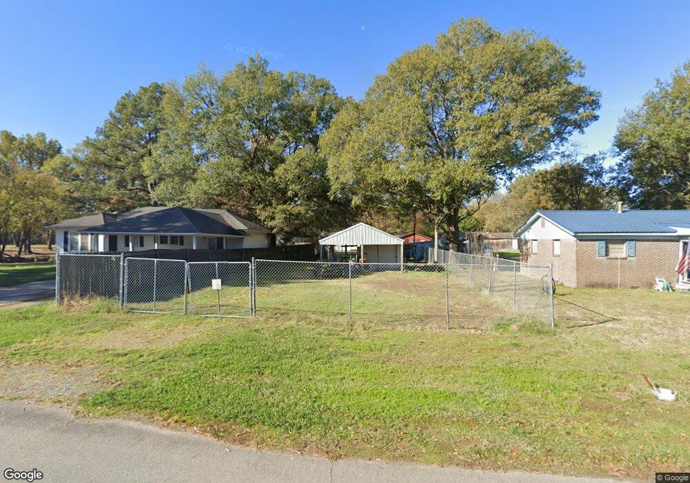 1510 S Vine St, Stuttgart, AR 72160 - photo 1