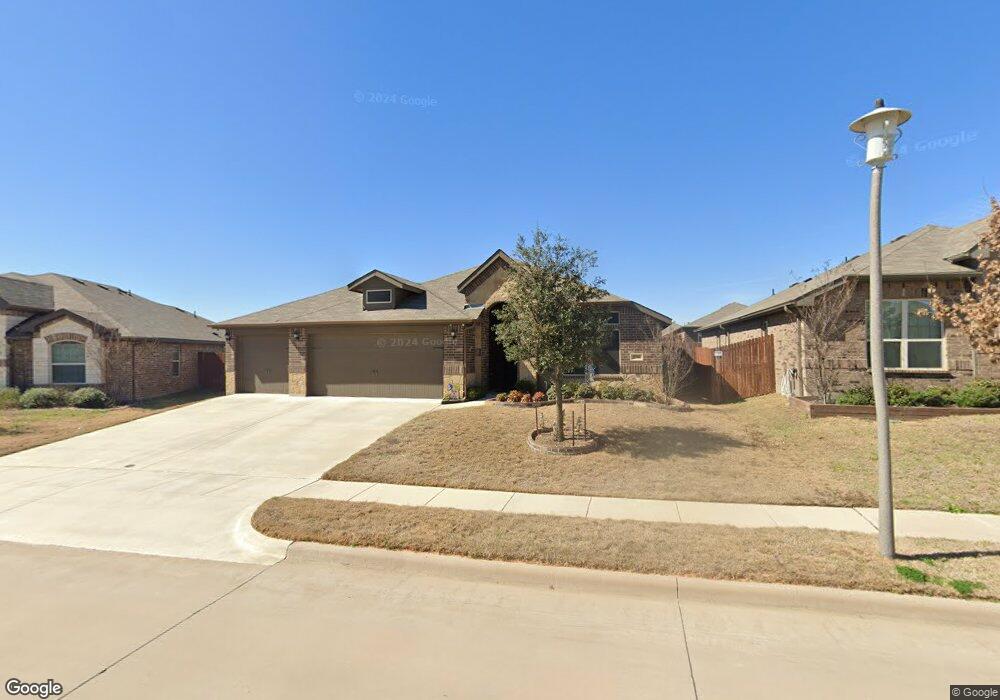 2556 Weatherford Heights Dr, Weatherford, TX 76087 - photo 1