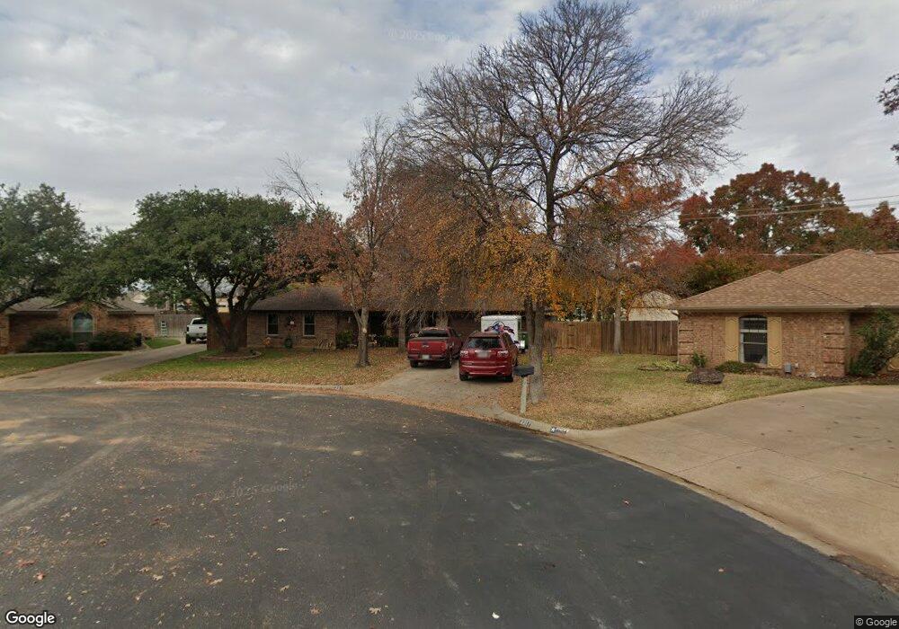 2317 Farrington Ln, Hurst, TX 76054 - photo 1