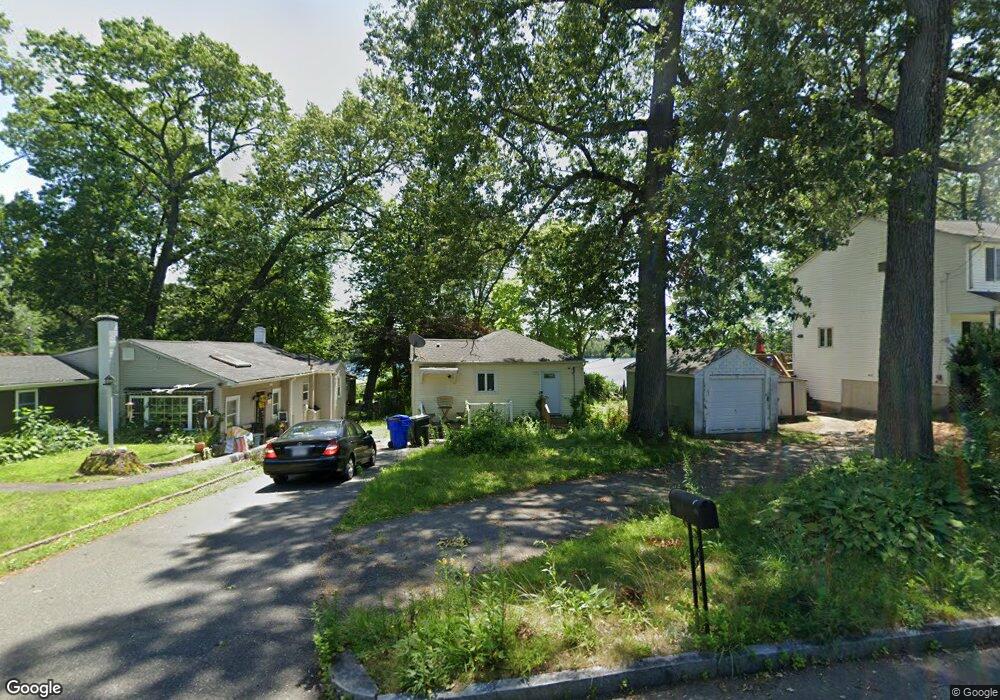 53 Glenmore St, Springfield, MA 01129 - photo 1