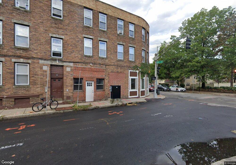 56 Kelly Rd unit 3L, Cambridge, MA 02139 - photo 1