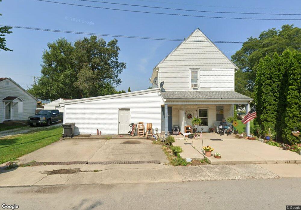 306 N Jefferson Ave, Fowler, IN 47944 - photo 1