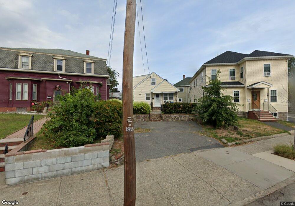 114 Beach St, Malden, MA 02148 - photo 1