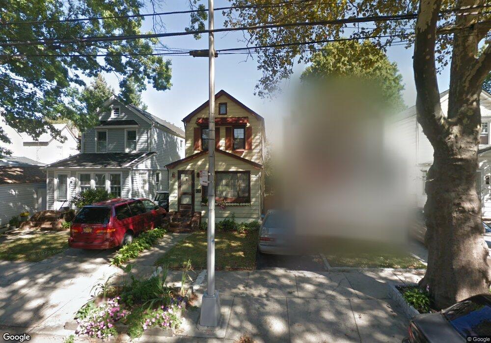 6915 Nansen St, Forest Hills, NY 11375 - photo 1