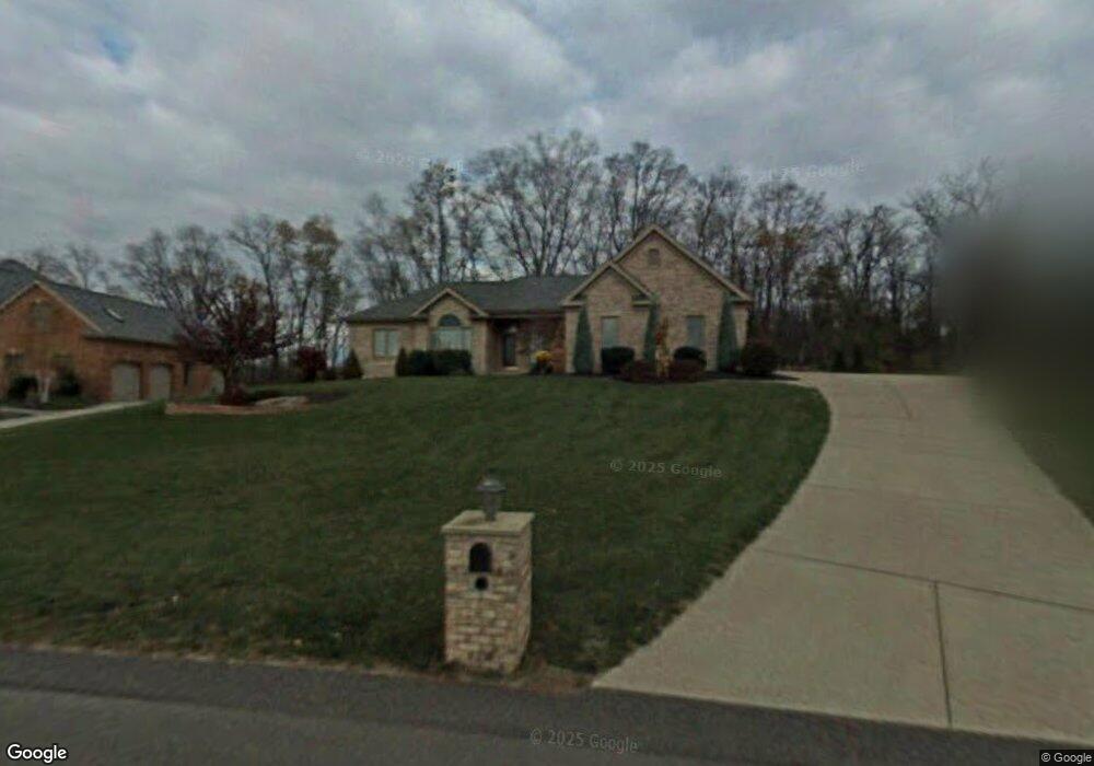 237 Arrowhead Ln, Eighty Four, PA 15330 - photo 1
