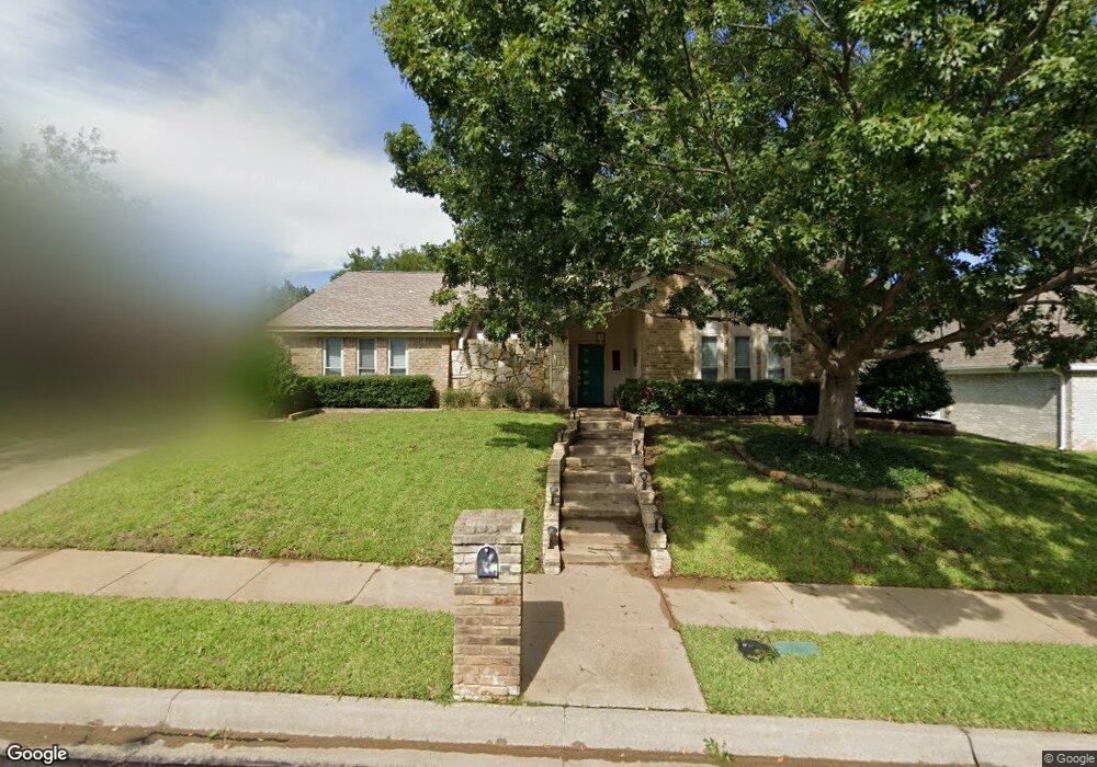 413 Eagle Dr, Bedford, TX 76021 - photo 1