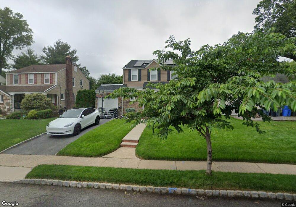 354 Howell Rd, Englewood, NJ 07631 - photo 1