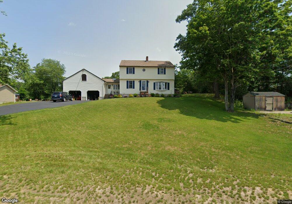 202 Maple St, Somersworth, NH 03878 - photo 1