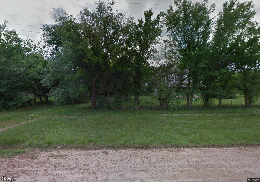 207 W 4th St, Longton, KS 67352 - photo 1