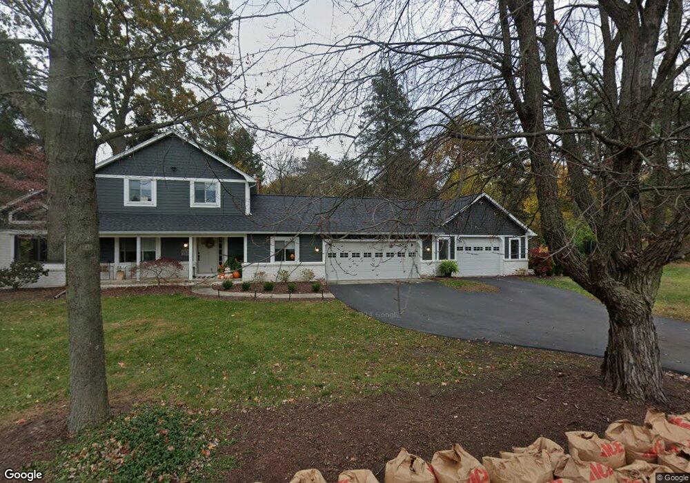 3565 Westacres Dr, West Bloomfield, MI 48324 - photo 1