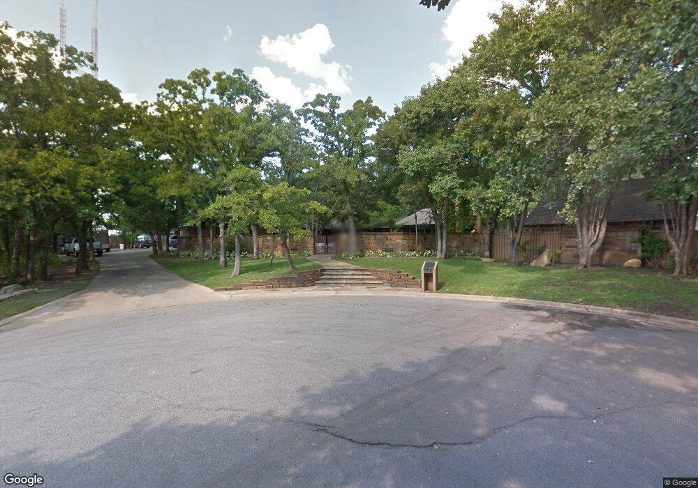 2405 Oakhollow Ct, Ardmore, OK 73401 - photo 1