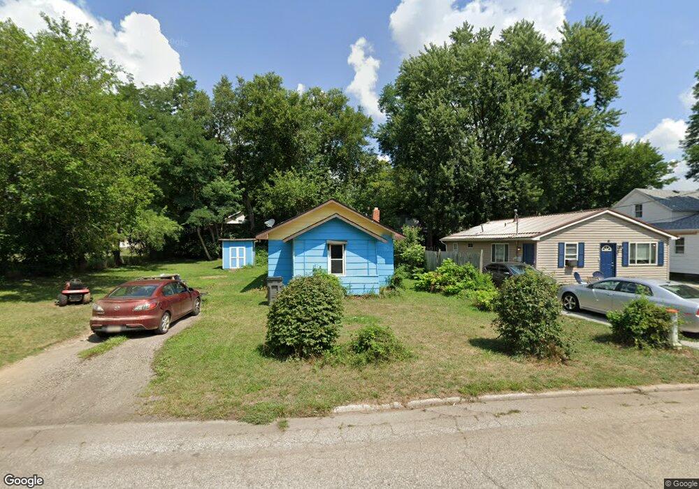 921 Maple St, Niles, MI 49120 - photo 1