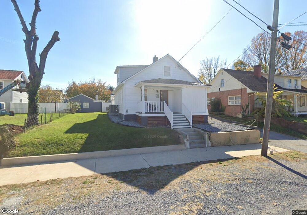 103 W 7th Ave, Ranson, WV 25438 - photo 1