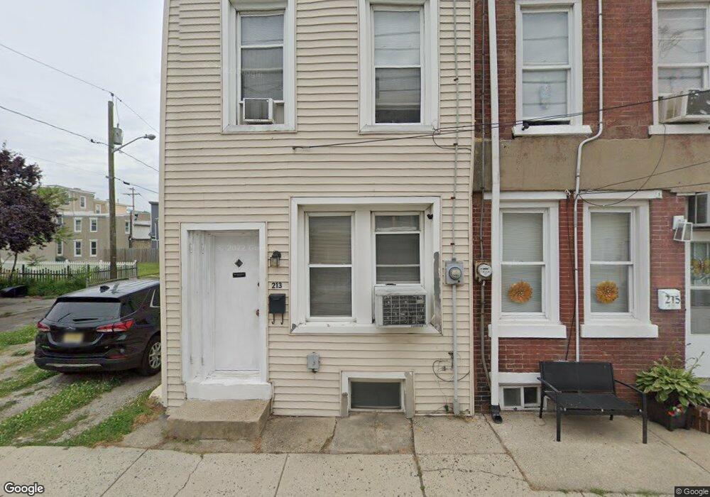 213 Middlesex St, Gloucester City, NJ 08030 - photo 1