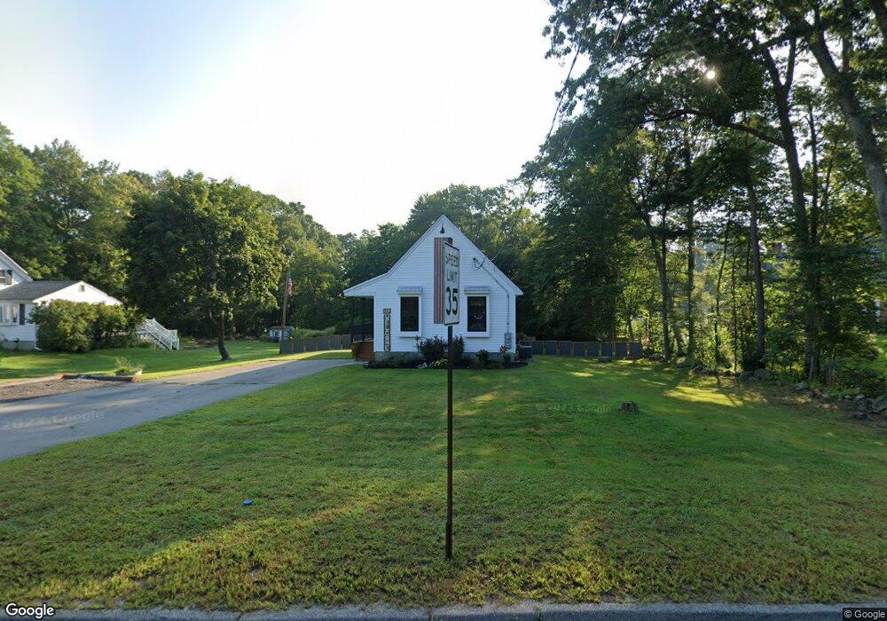 441 Center St, Bellingham, MA 02019 - photo 1