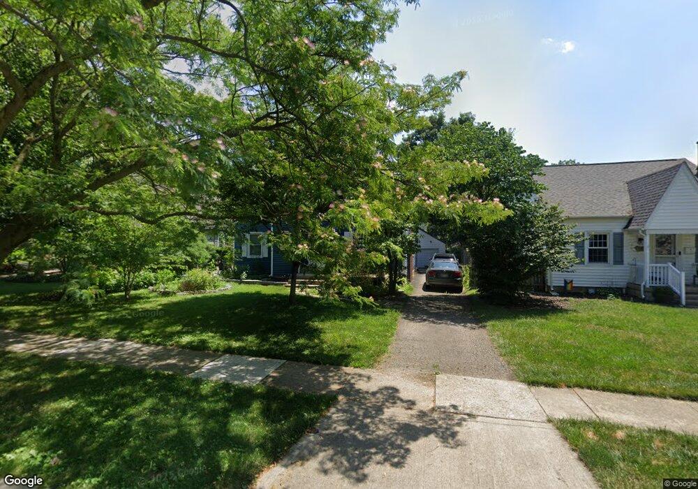 447 Fallis Rd, Columbus, OH 43214 - photo 1