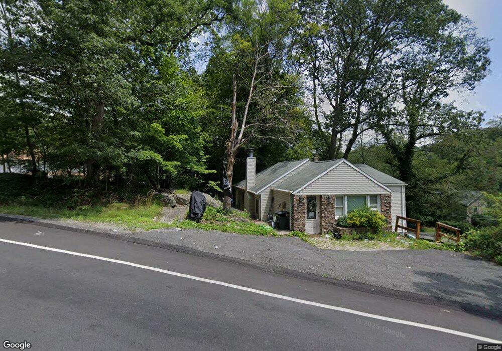 389 Maxim Dr, Andover, NJ 07821 - photo 1