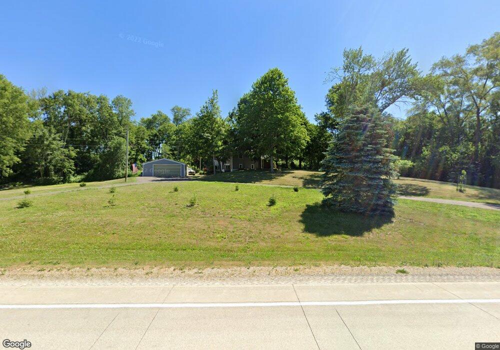 3893 N Center Point Rd, Center Point, IA 52213 - photo 1