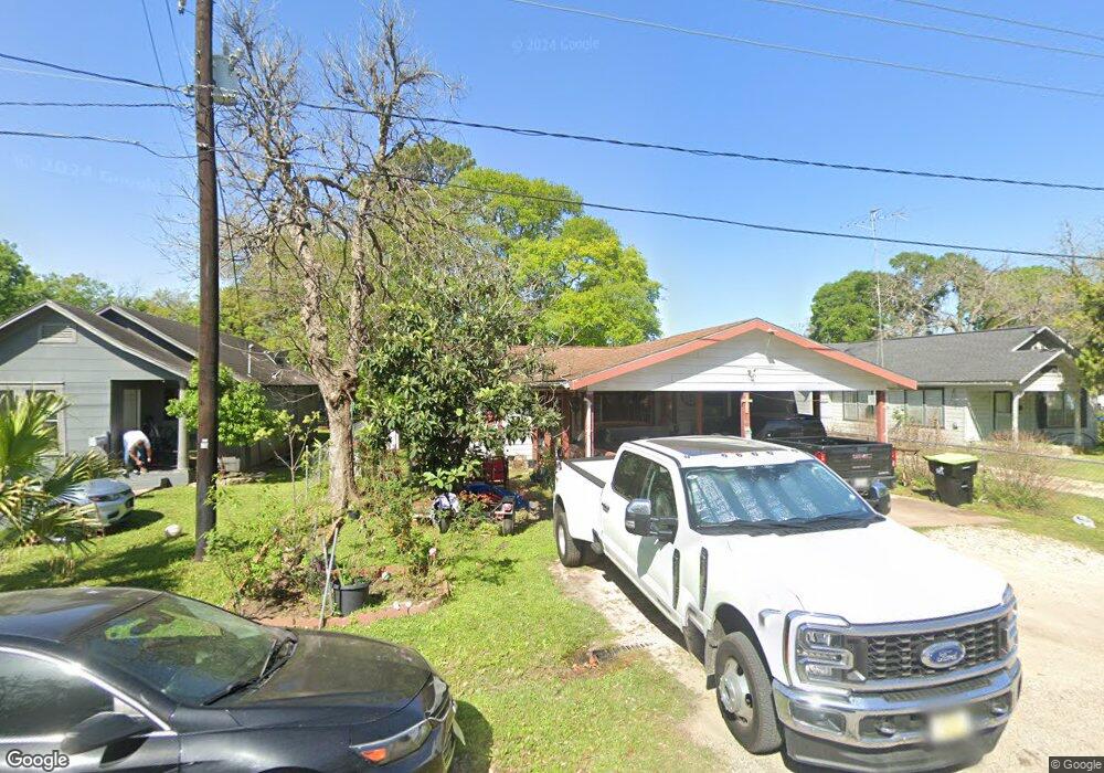 1506 Avenue E, Bay City, TX 77414 - photo 1