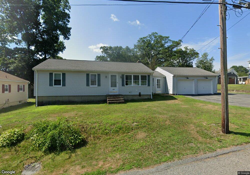 69 Waumsett Ave, Cumberland, RI 02864 - photo 1