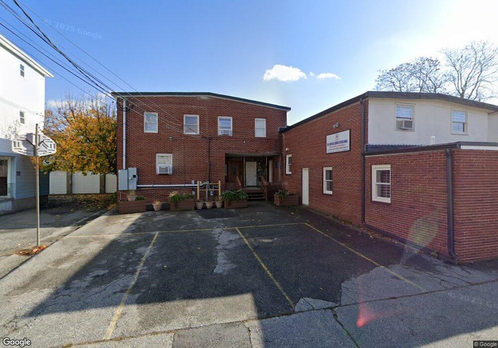 58 Washington St, Pawtucket, RI 02860 - photo 1