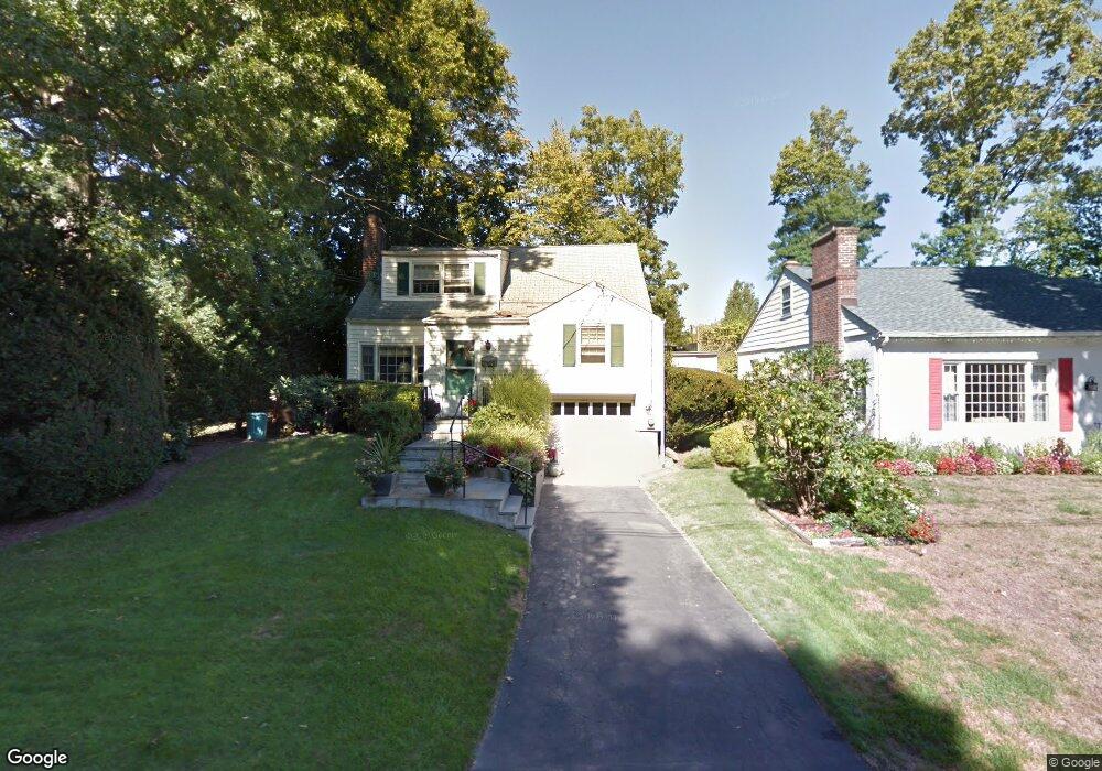 20 Rockmere Ave, Old Greenwich, CT 06870 - photo 1