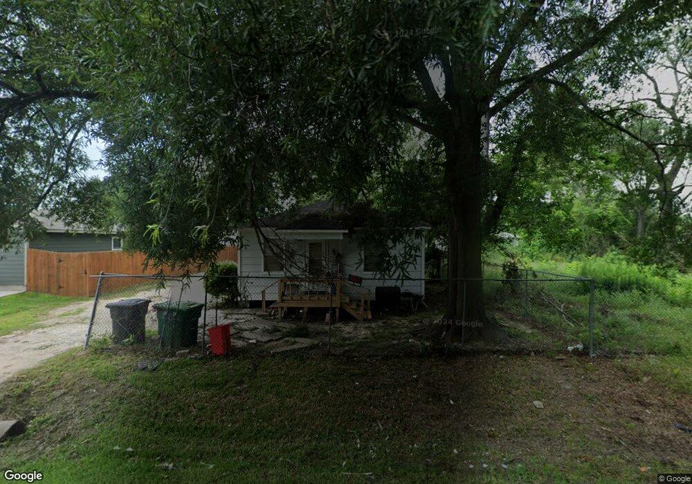962 Ringold St, Houston, TX 77088 - photo 1