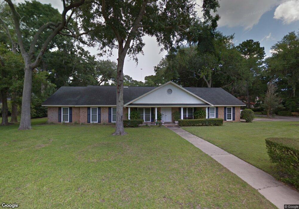 46 Clarendon Rd, Savannah, GA 31410 - photo 1