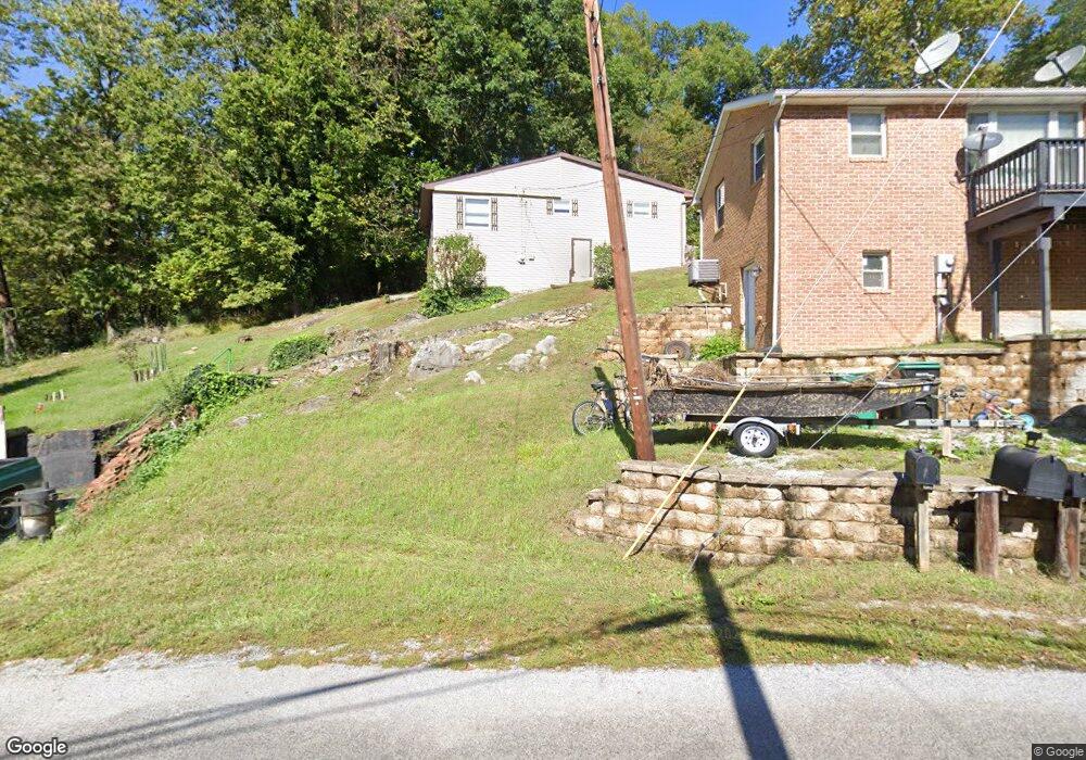 17408 Taylors Landing Rd, Sharpsburg, MD 21782 - photo 1