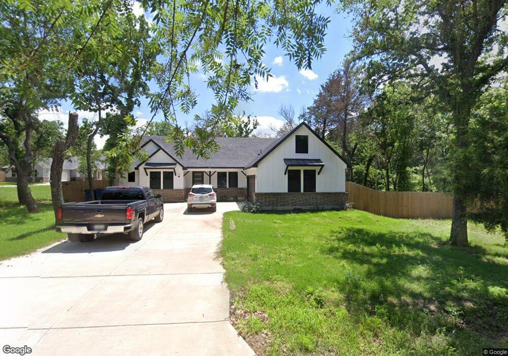 521 W Oakdale St, Keene, TX 76059 - photo 1