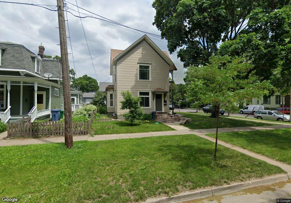 327 5th St SE unit 2, Minneapolis, MN 55414 - photo 1