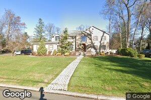 994 Amaryllis Ave, Oradell, NJ 07649