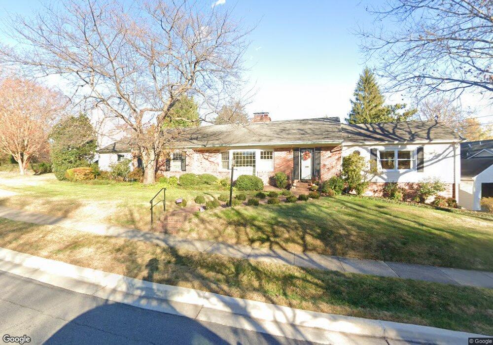 8511 Longfellow Place, Chevy Chase, MD 20815 - photo 1