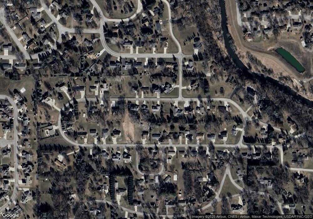 2403 9th Ave SW, Austin, MN 55912 - photo 1