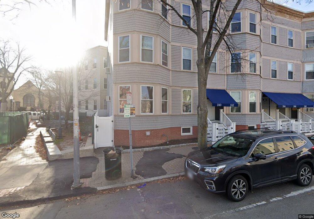 242 Hampshire St unit 3, Cambridge, MA 02139 - photo 1