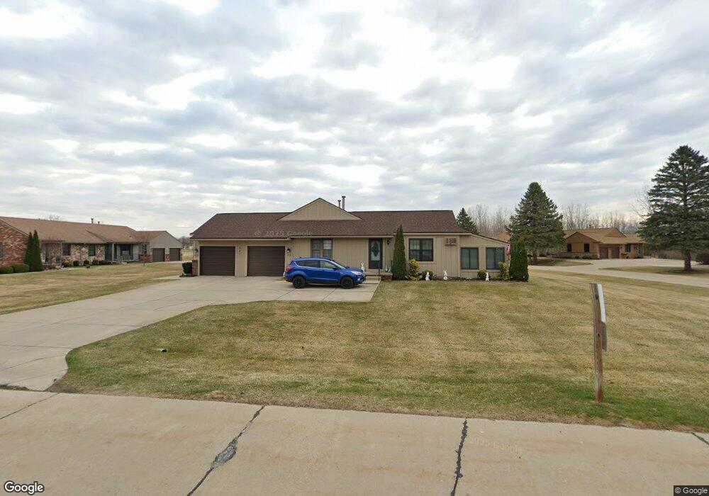 11830 Shenandoah Dr unit 4, South Lyon, MI 48178 - photo 1