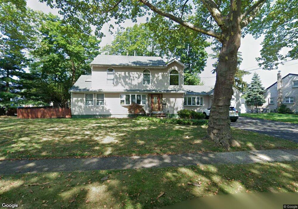 703 Chadwick Dr, Paramus, NJ 07652 - photo 1