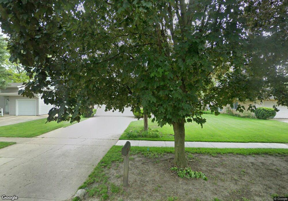 105 Hickory St unit 4, Oswego, IL 60543 - photo 1