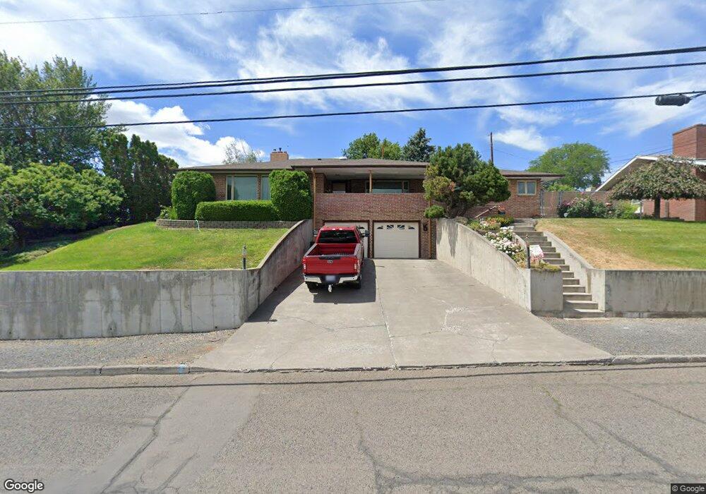 909 NW 12th St, Pendleton, OR 97801 - photo 1