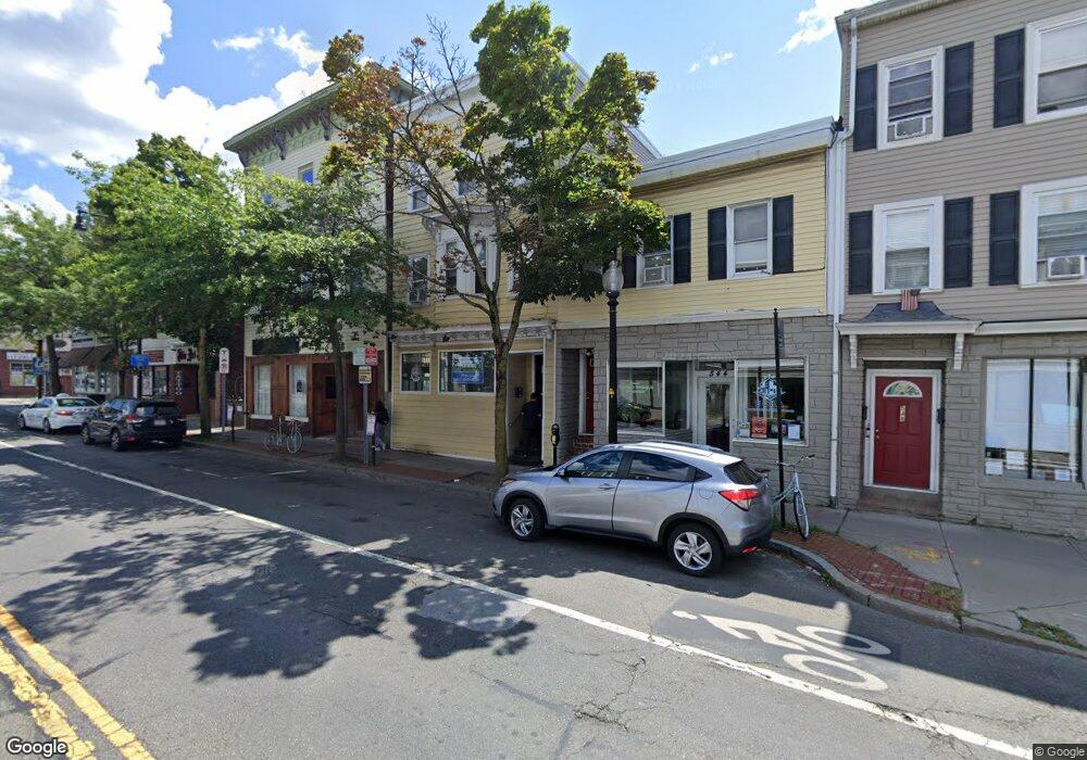 544 Cambridge St unit 1, Cambridge, MA 02141 - photo 1